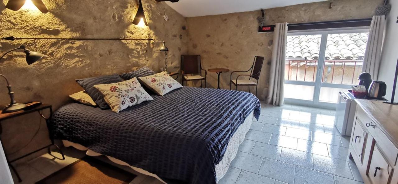 Bed and Breakfast Le Mimosa Saint-Saturnin-de-Lucian Экстерьер фото